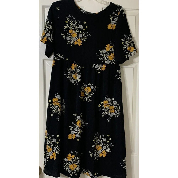 ZARA Floral Lace Up Back Midi Dress ShortSleeves Medium Black Yellow - Picture 3 of 10